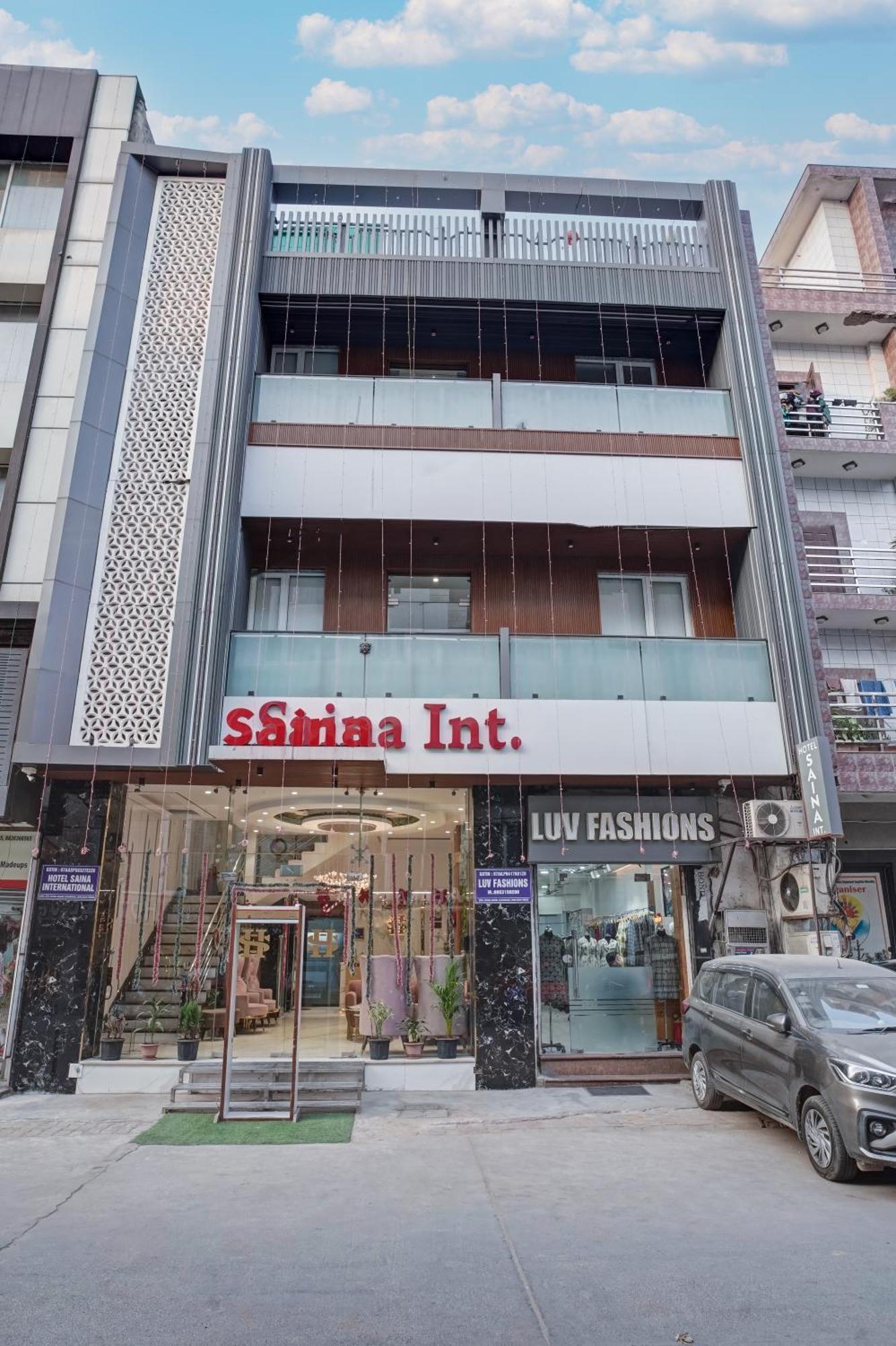 ホテル The Saina International - New Delhi, Paharganj エクステリア 写真