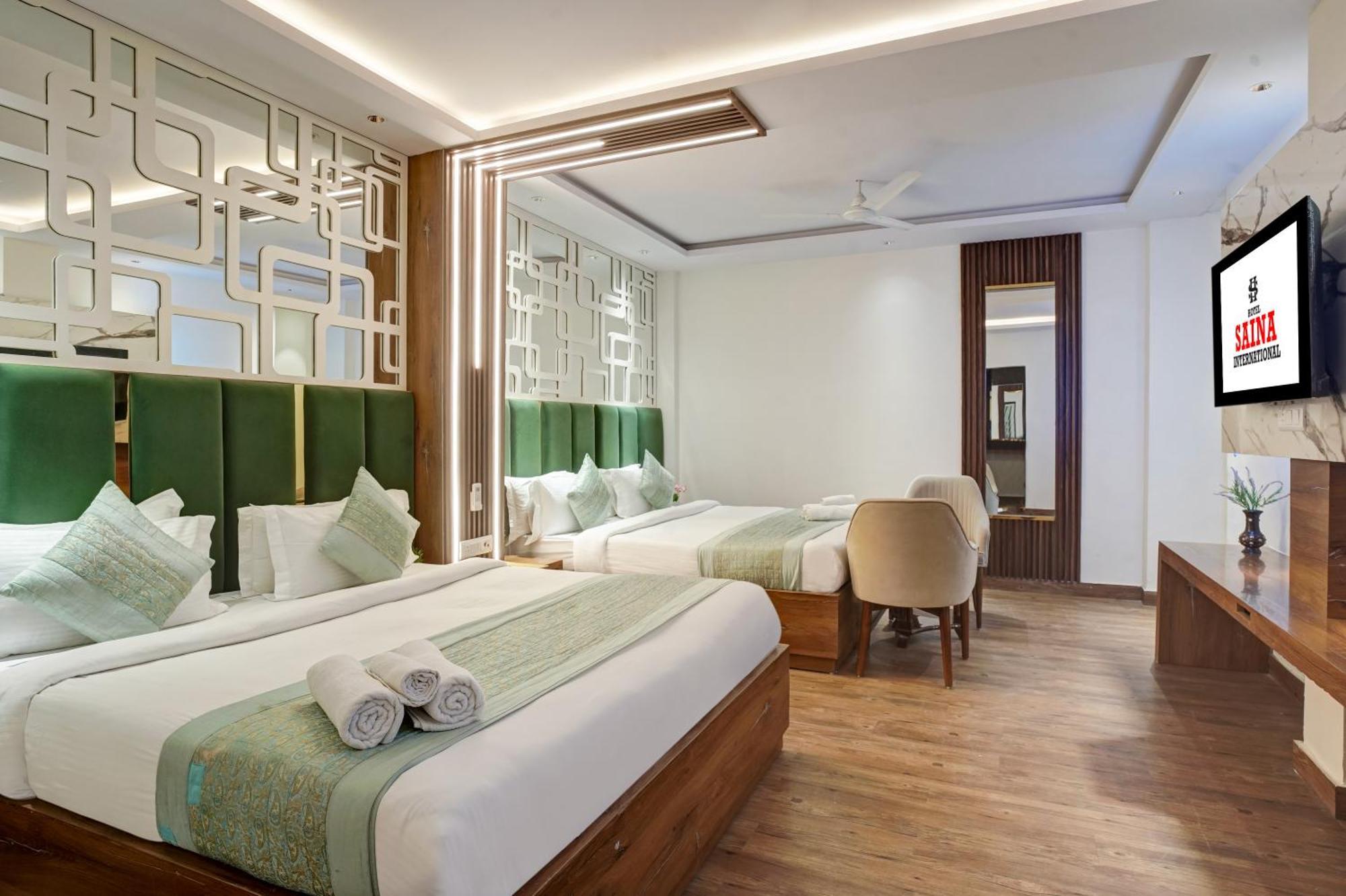 ホテル The Saina International - New Delhi, Paharganj エクステリア 写真