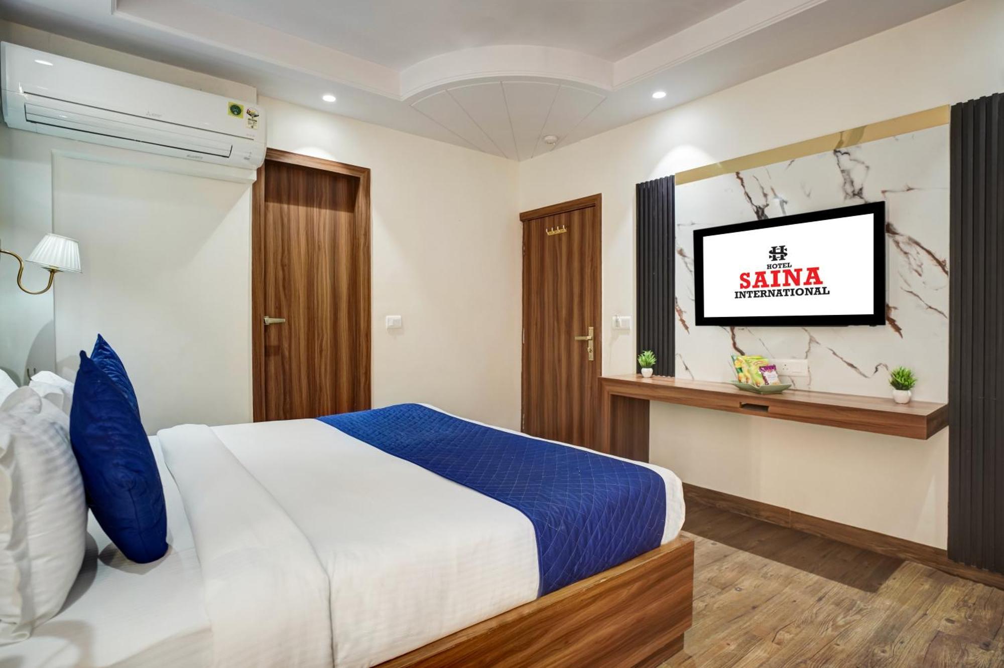 ホテル The Saina International - New Delhi, Paharganj エクステリア 写真