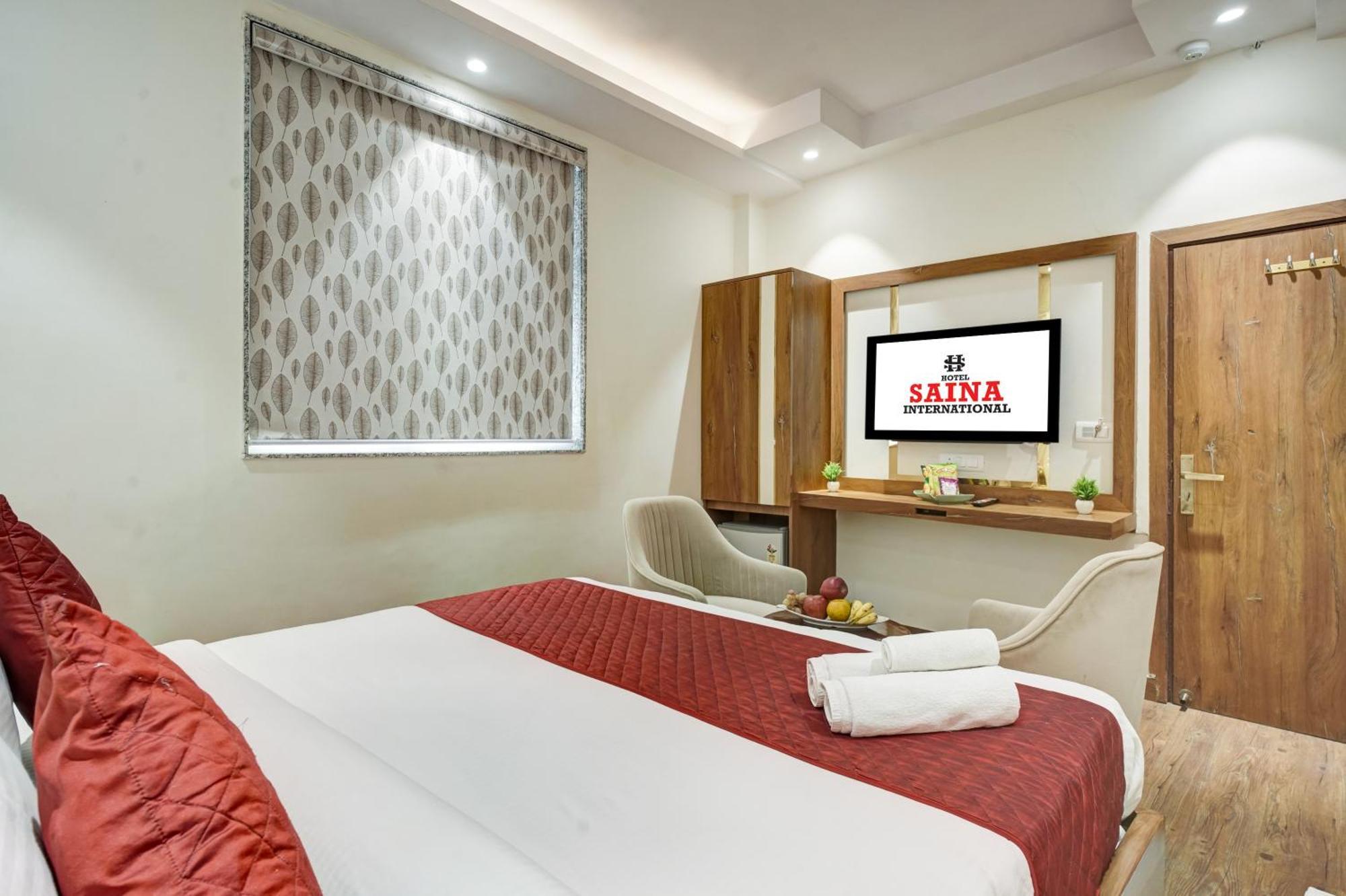 ホテル The Saina International - New Delhi, Paharganj エクステリア 写真