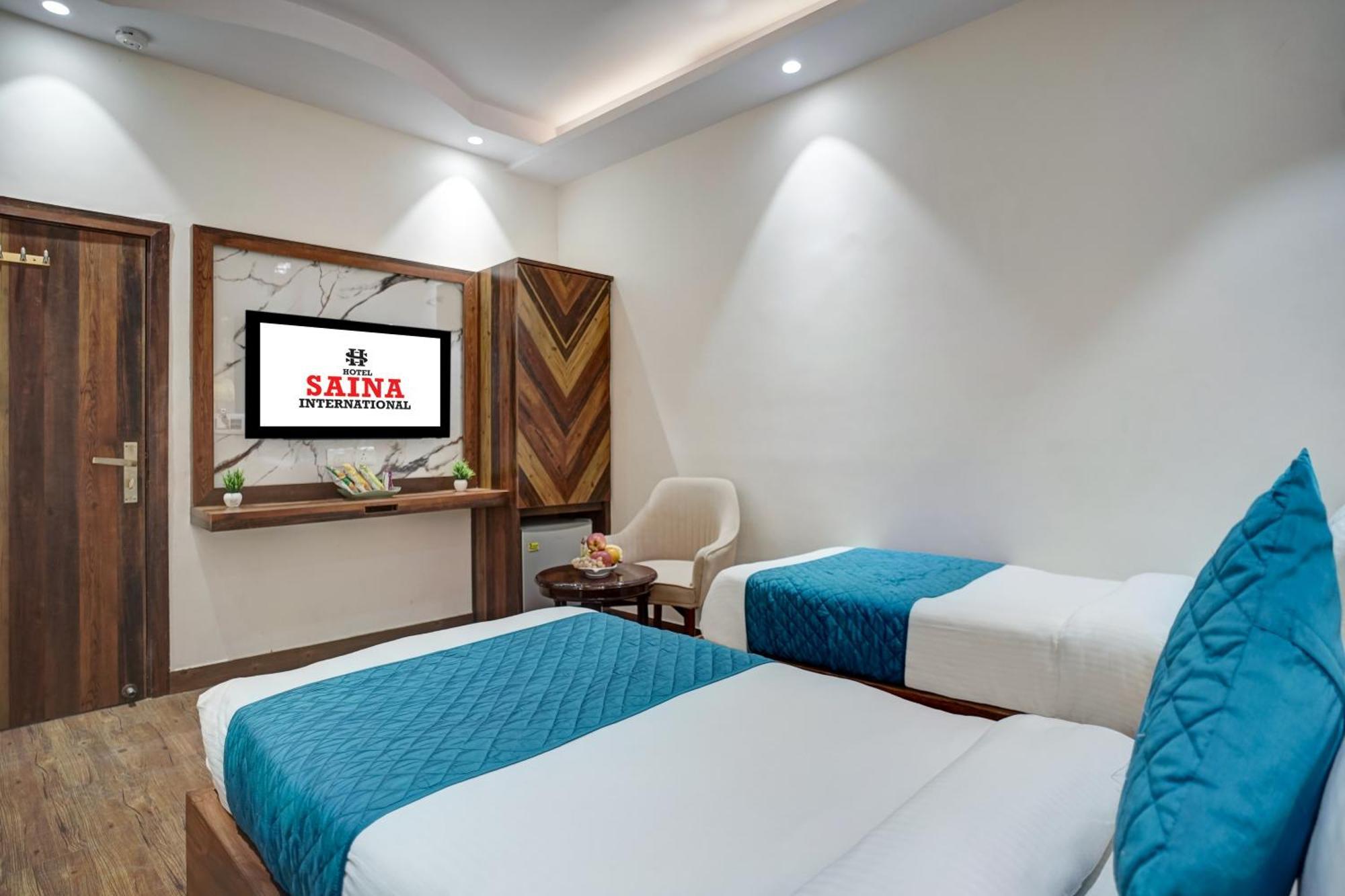 ホテル The Saina International - New Delhi, Paharganj エクステリア 写真
