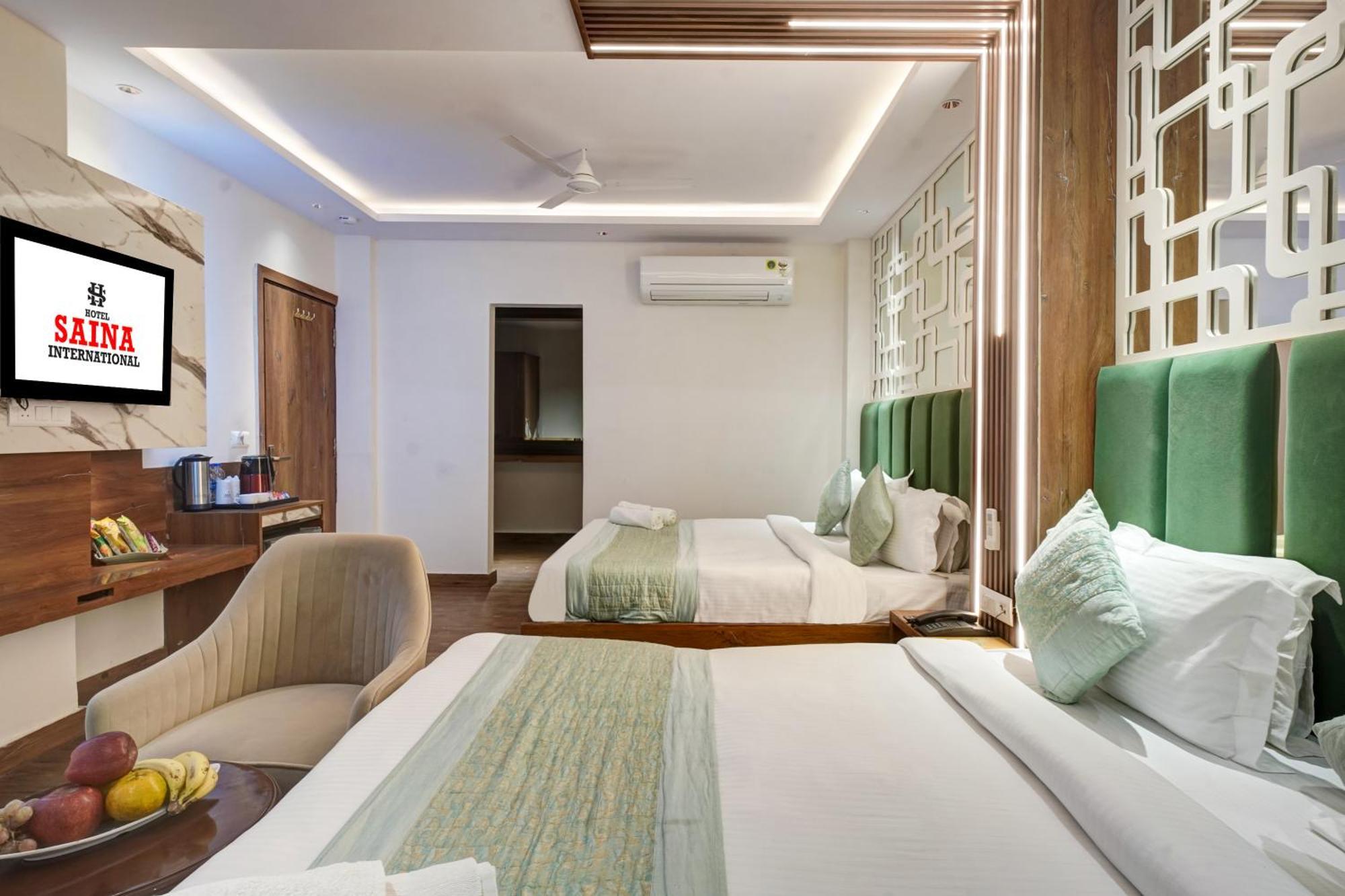 ホテル The Saina International - New Delhi, Paharganj エクステリア 写真